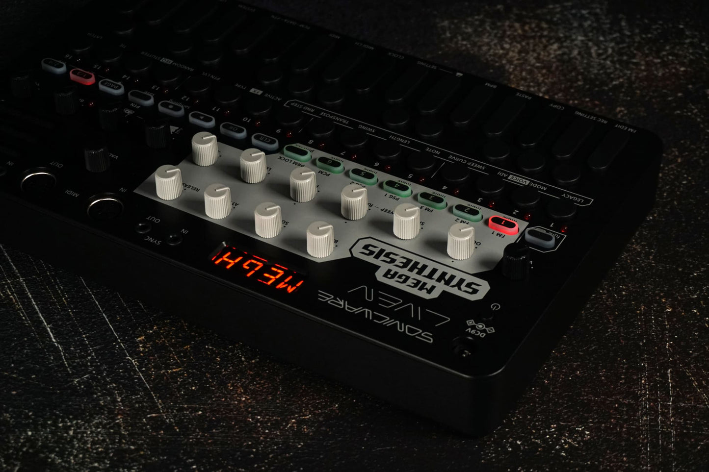 LIVEN MEGA SYNTHESIS
